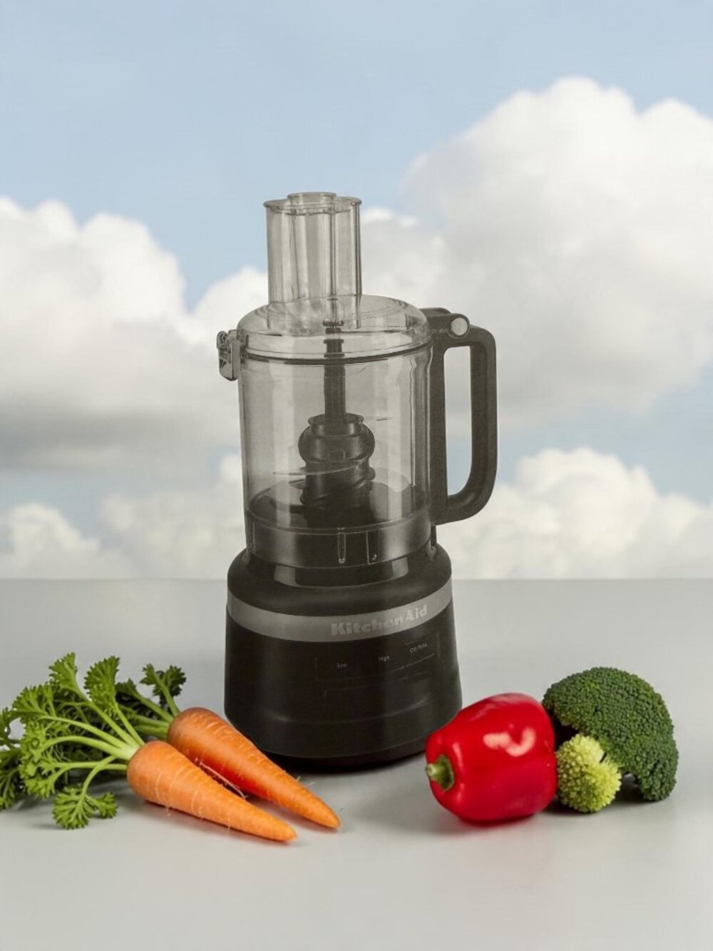 KitchenAid Food Processor 9-CUP/MODEL NO:  KFP0923 - NEW   *** PRICE FIRM ***